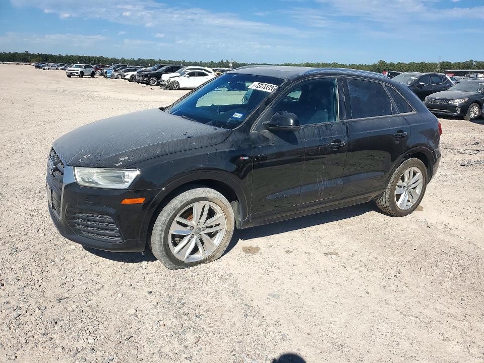 AUDI Q3 2018 с VIN WA1BCCFS0JR011226 - Снимка от търг