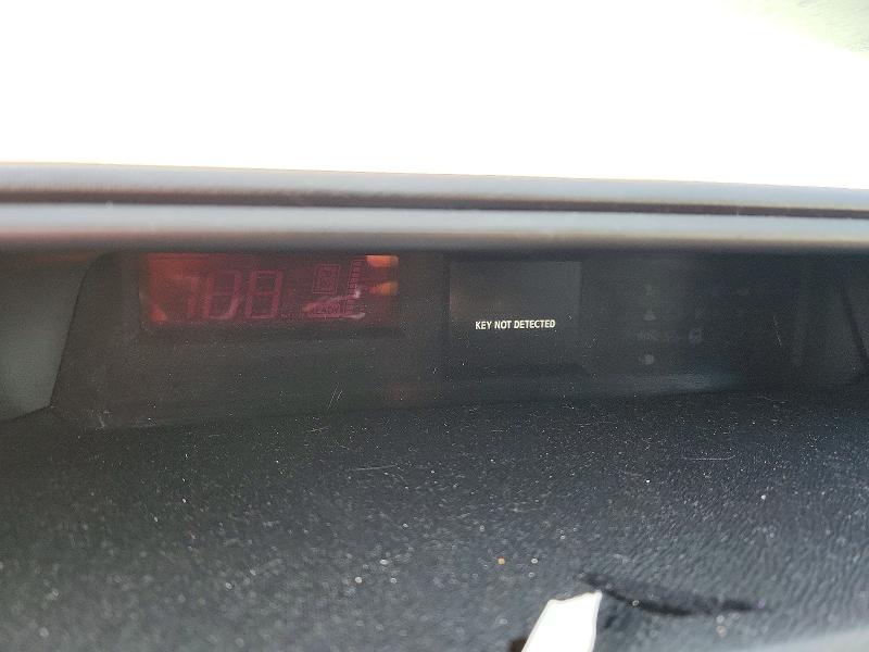 Снимка 9 от търг – 2016 TOYOTA PRIUS C с VIN JTDKDTB36G1136689