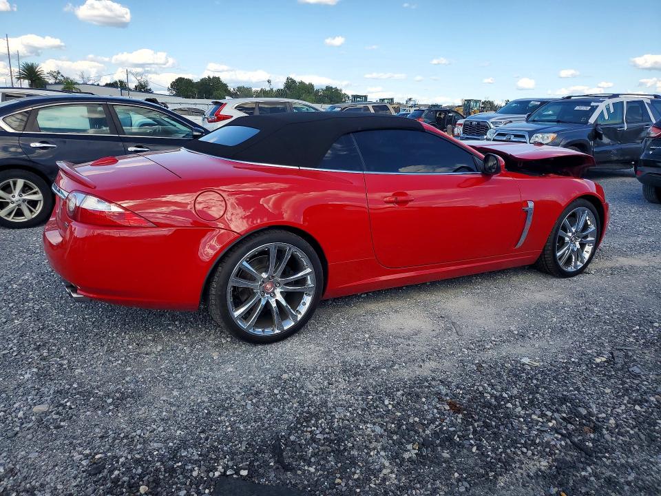 Foto 3 de la subasta – 2008 JAGUAR XKR con VIN SAJWA44C389B23127