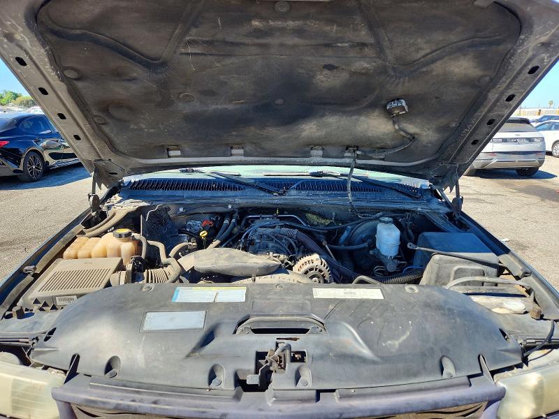 Photo 11 from auction – 2001 CHEVROLET SILVERADO with VIN 2GCEC19V811379823