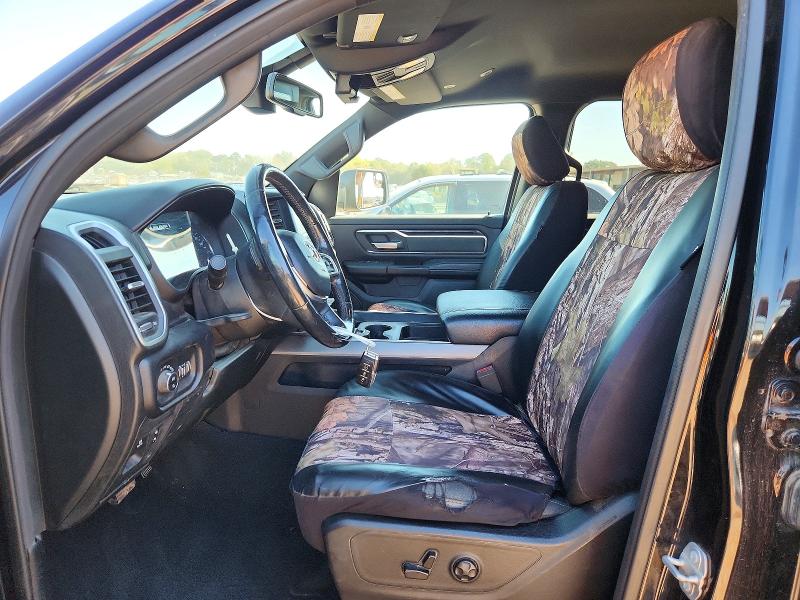 Снимка 7 от търг – 2019 RAM 1500 с VIN 1C6SRFMTXKN680590