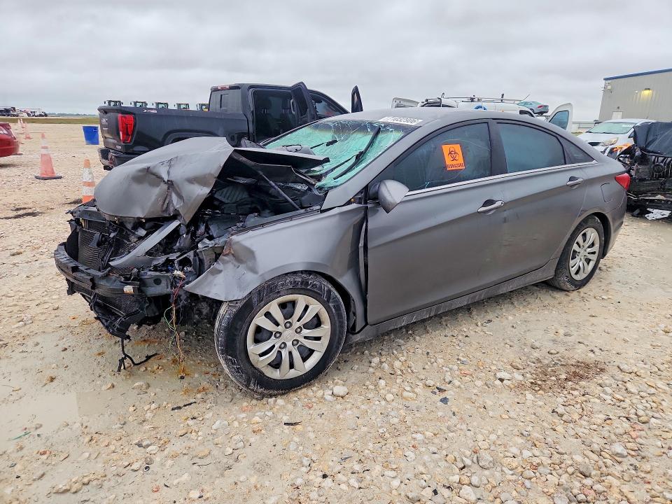 HYUNDAI SONATA 2013 с VIN 5NPEB4AC4DH586730 - Снимка от търг