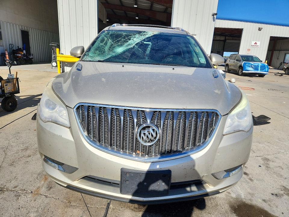 Photo 5 from auction – 2015 BUICK ENCLAVE with VIN 5GAKRCKD8FJ333485
