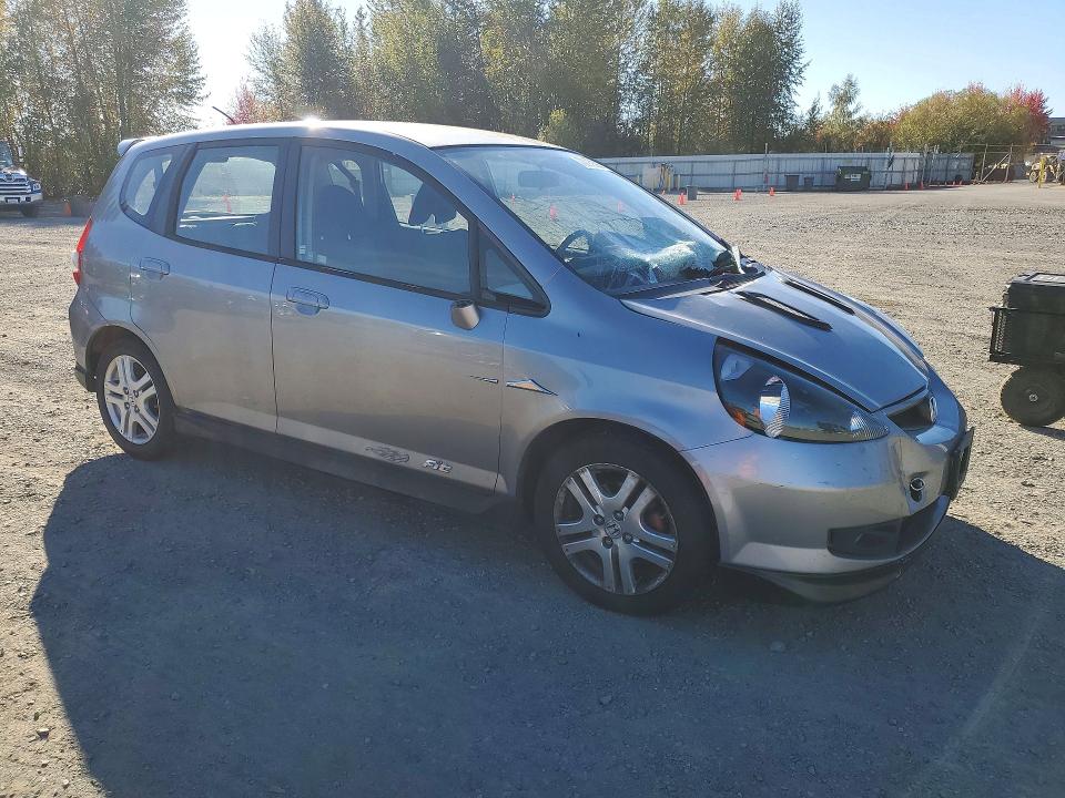 Фото 4 с аукциона – 2008 HONDA FIT с VIN JHMGD386X8S034605