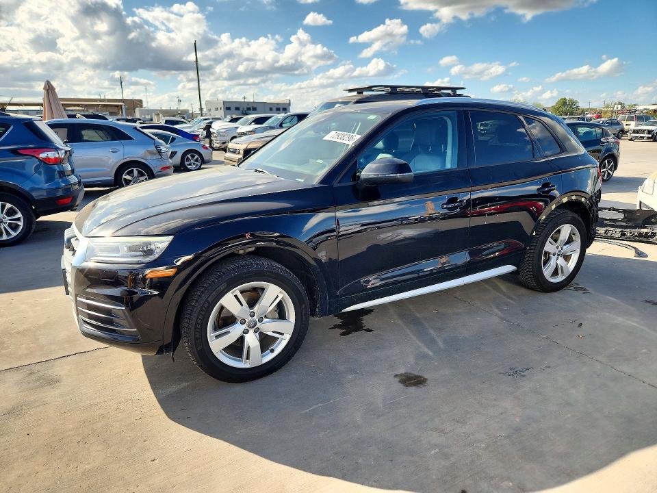 AUDI Q5 2018 с VIN WA1ANAFY4J2030482 - Снимка от търг