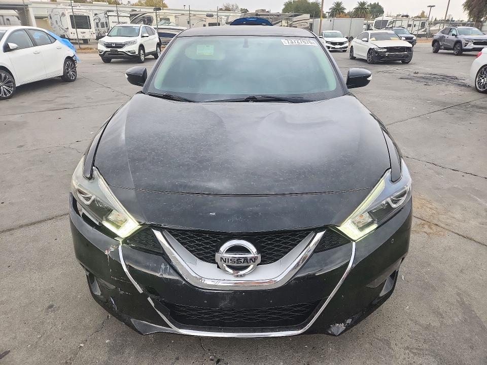 Снимка 5 от търг – 2017 NISSAN MAXIMA с VIN 1N4AA6AP4HC433546