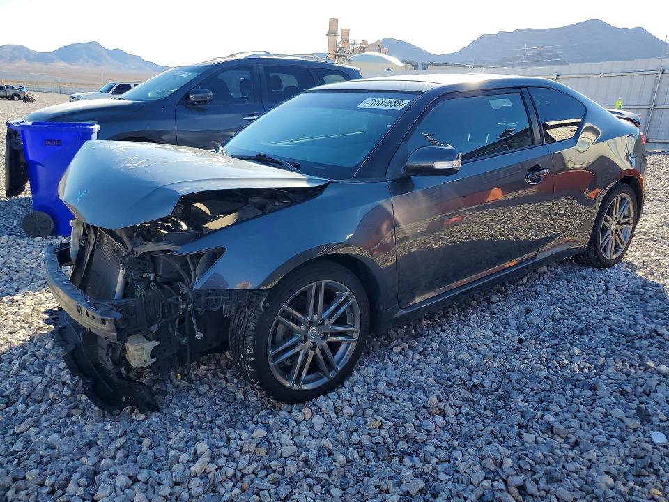 SCION TC 2012 with VIN JTKJF5C79C3034104 - Photo from auction