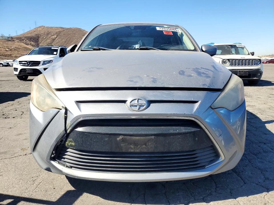Zdjęcie 5 z aukcji – 2016 SCION IA z VIN 3MYDLBZV7GY137828