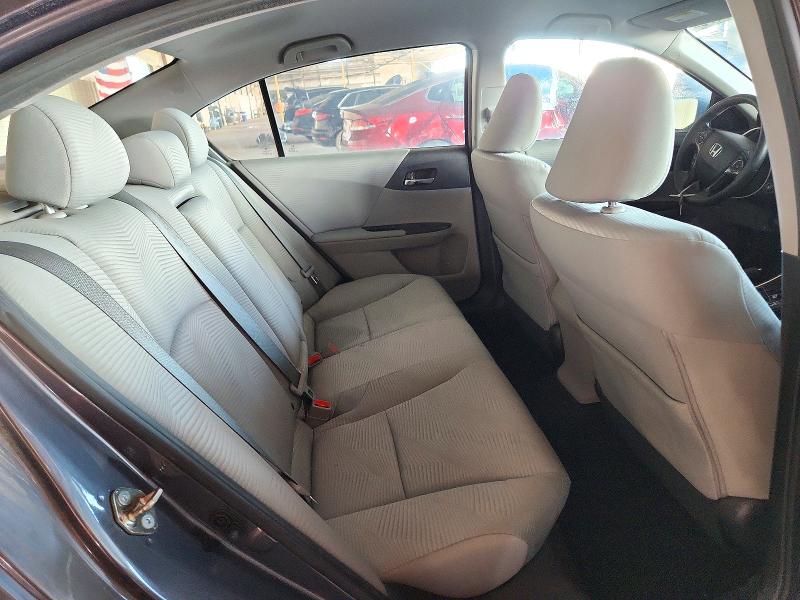 Photo 10 from auction – 2016 HONDA ACCORD with VIN 1HGCR2F33GA211635