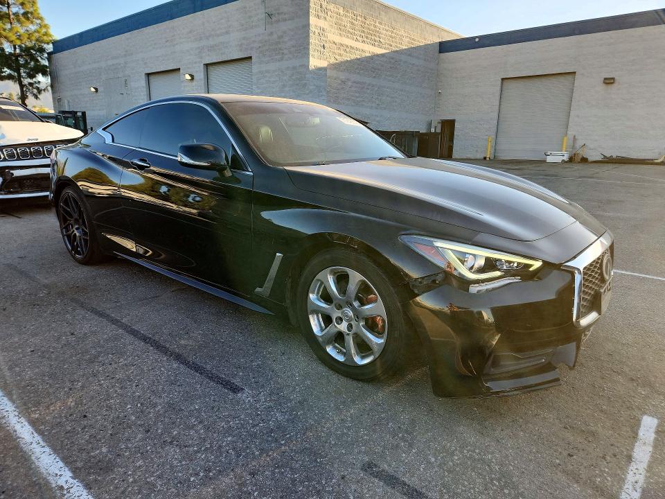 Снимка 4 от търг – 2019 INFINITI Q60 с VIN JN1EV7EK6KM231560