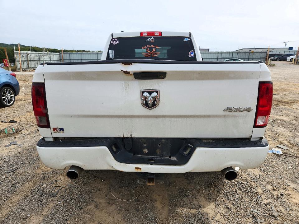 Снимка 6 от търг – 2015 RAM 1500 с VIN 1C6RR7FT3FS768714