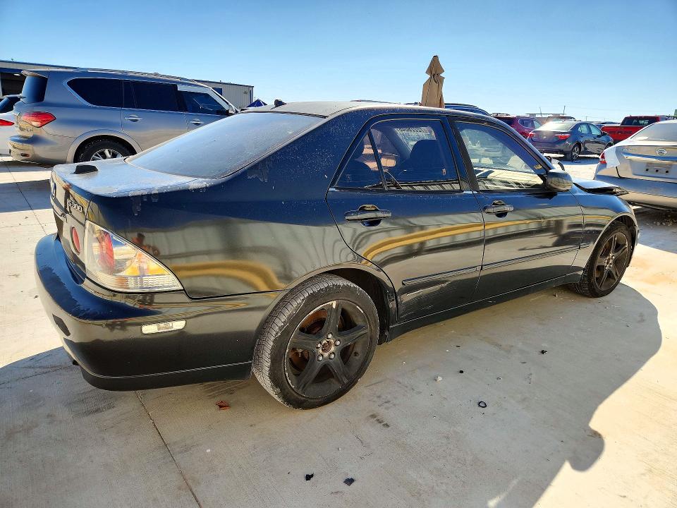 Фото 3 с аукциона – 2002 LEXUS IS 300 с VIN JTHBD192520060039