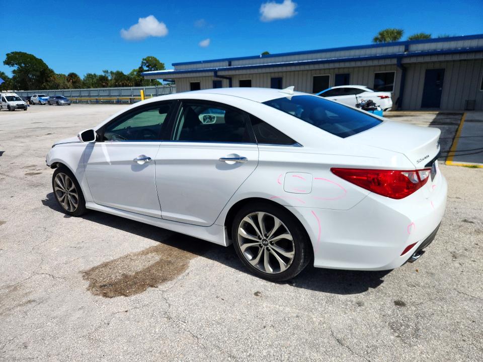 Снимка 2 от търг – 2014 HYUNDAI SONATA с VIN 5NPEC4ABXEH836896