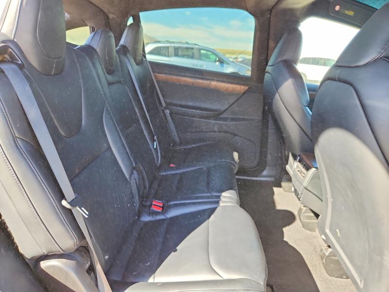Снимка 10 от търг – 2020 TESLA MODEL X с VIN 5YJXCAE2XLF233928