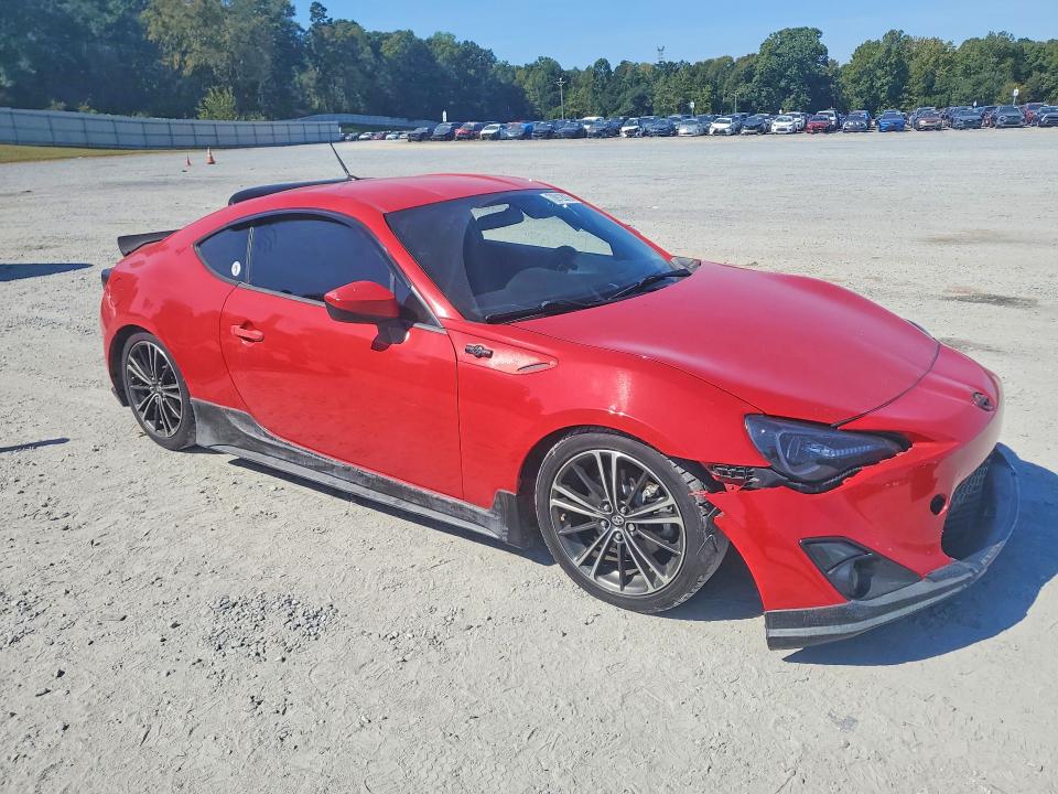 صورة رقم 4 من المزاد - 2013 SCION FR-S مع VIN JF1ZNAA12D1731847