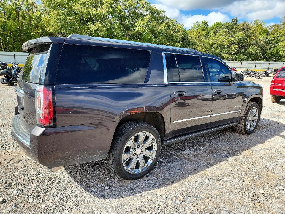 Снимка 3 от търг – 2016 GMC YUKON XL с VIN 1GKS1HKJ2GR276443