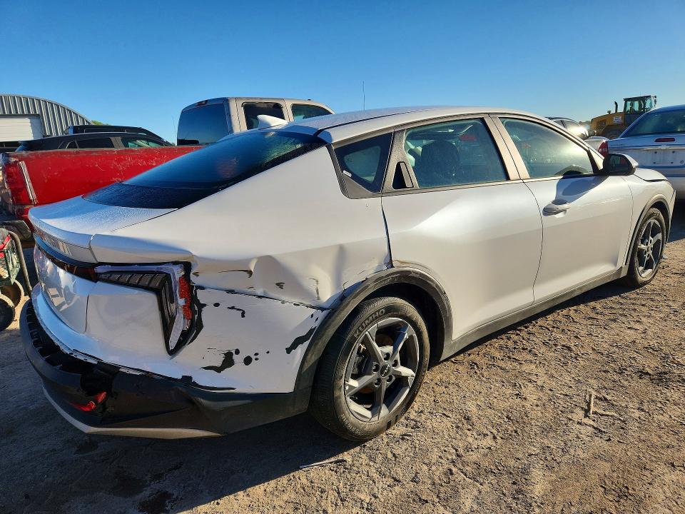 Foto 3 de la subasta – 2025 KIA K4 con VIN 3KPFT4DE6SE158576