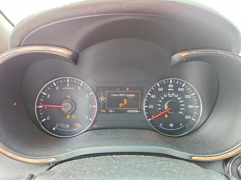 صورة رقم 9 من المزاد - 2017 KIA FORTE مع VIN 3KPFL4A75HE121954