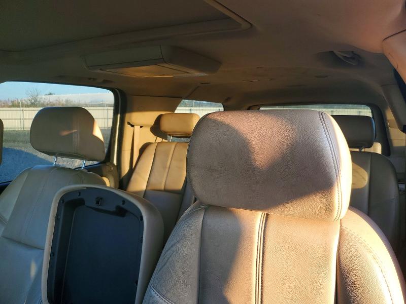 Снимка 10 от търг – 2007 CHEVROLET SUBURBAN с VIN 1GNFK16337J199696