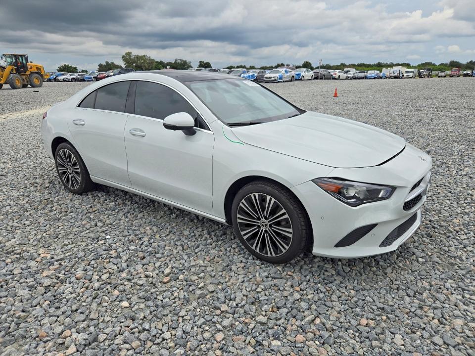 Снимка 4 от търг – 2022 MERCEDES-BENZ CLA с VIN W1K5J4HB3NN300891