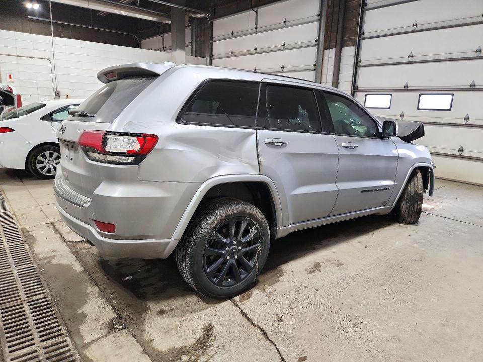 Снимка 3 от търг – 2019 JEEP GRAND CHEROKEE с VIN 1C4RJFAG4KC778130