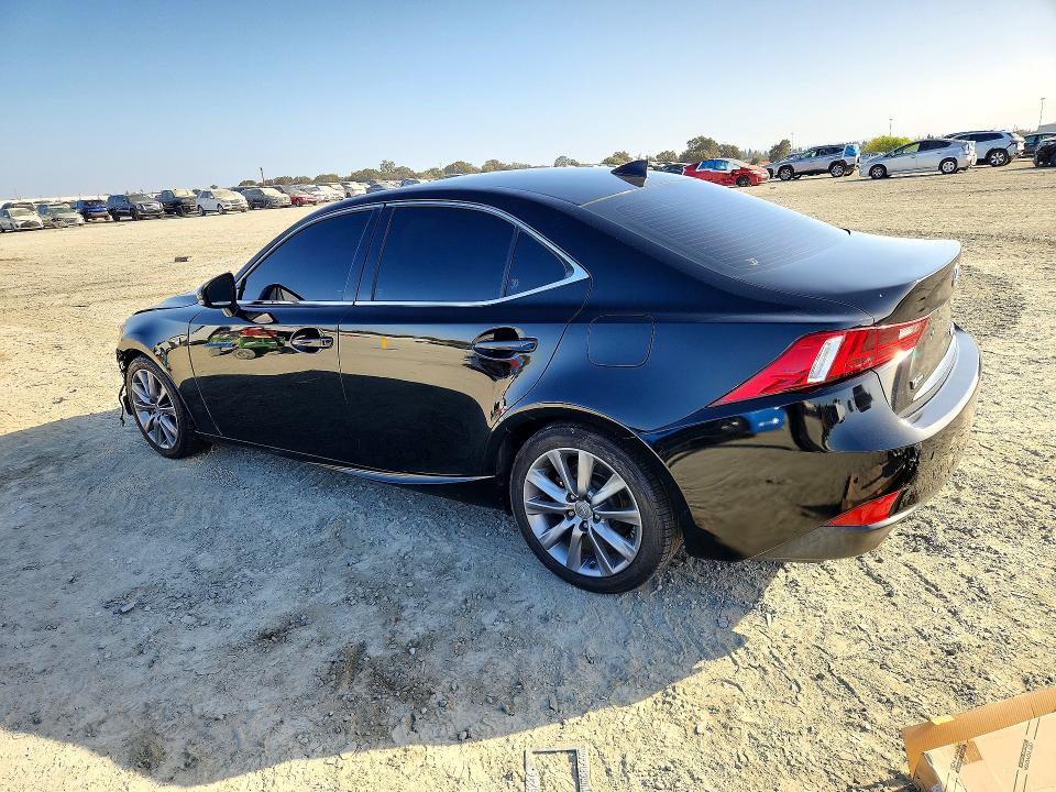 Zdjęcie 2 z aukcji – 2014 LEXUS IS z VIN JTHBF1D26E5041685