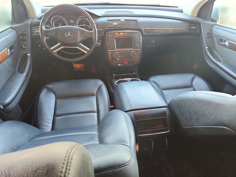 Photo 8 from auction – 2011 MERCEDES-BENZ R with VIN 4JGCB6FE3BA113334