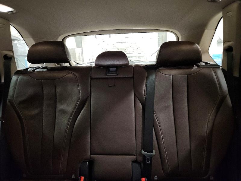 Photo 10 from auction – 2014 BMW X5 with VIN 5UXKR0C51E0H21815