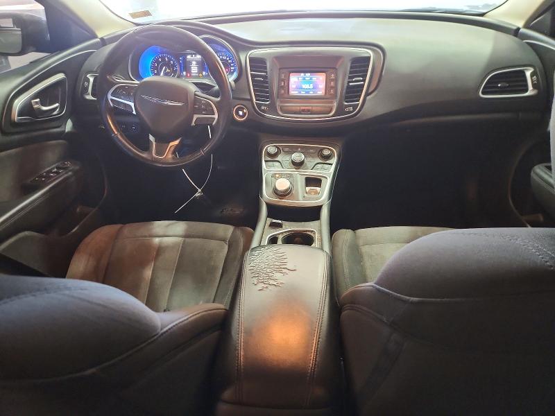 صورة رقم 8 من المزاد - 2015 CHRYSLER 200 مع VIN 1C3CCCAB7FN702872