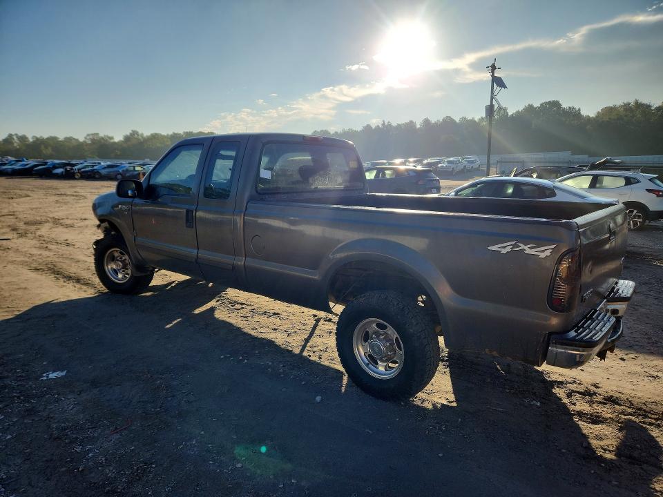 Photo 2 from auction – 2002 FORD F250 with VIN 1FTNX21F32EB72089