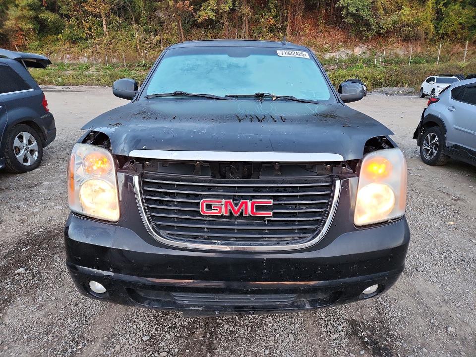 Снимка 5 от търг – 2014 GMC YUKON XL с VIN 1GKS2KE71ER119557