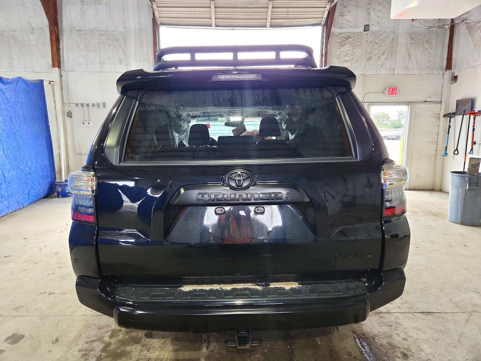 Снимка 6 от търг – 2024 TOYOTA 4RUNNER с VIN JTELU5JR9R6228614