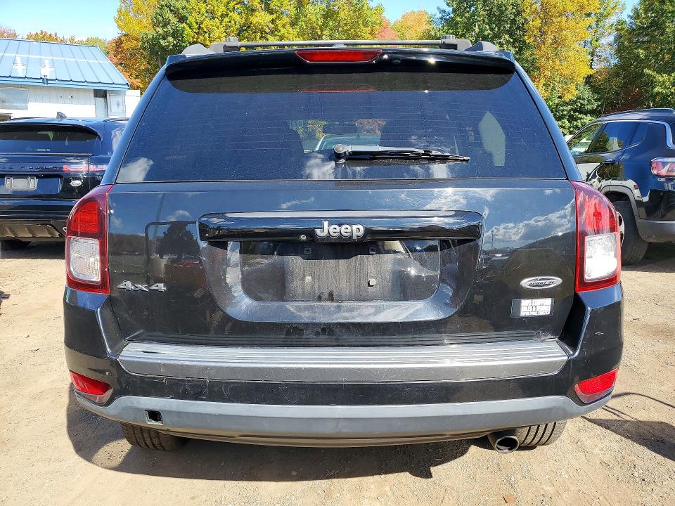 Foto 6 de la subasta – 2016 JEEP COMPASS con VIN 1C4NJDBB8GD663781