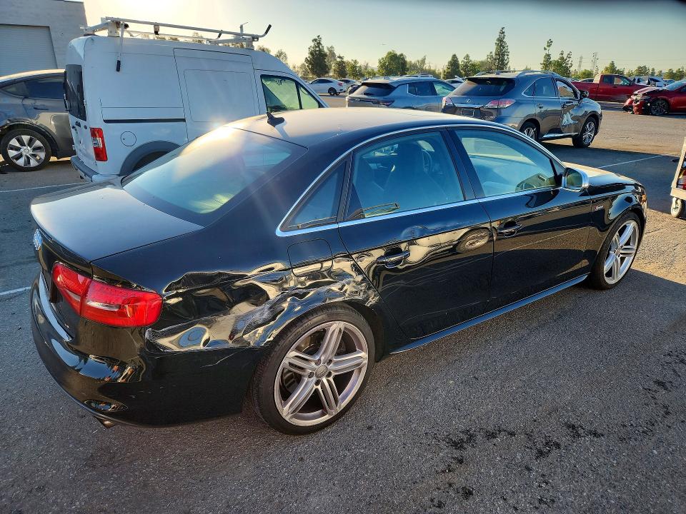 Foto 3 de la subasta – 2014 AUDI S4 con VIN WAUBGAFL1EA157143
