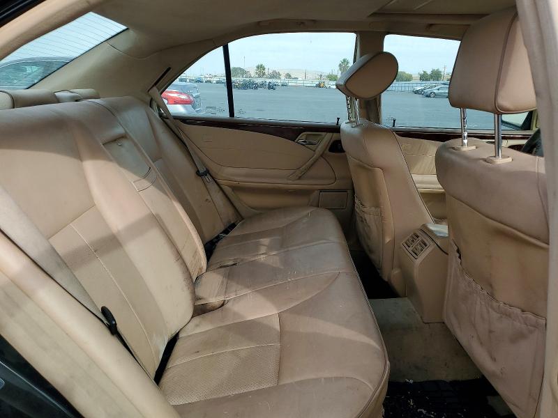 Снимка 10 от търг – 2000 MERCEDES-BENZ E с VIN WDBJF65G3YA958548