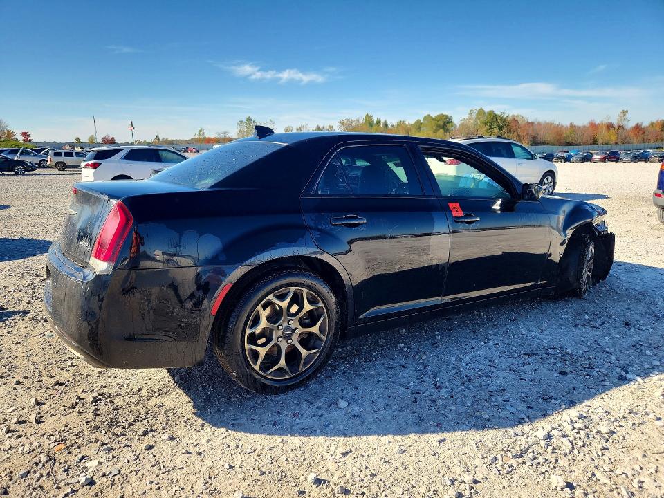 صورة رقم 3 من المزاد - 2016 CHRYSLER 300 مع VIN 2C3CCAGG9GH167898
