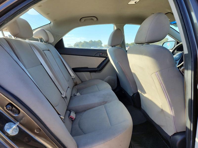 صورة رقم 10 من المزاد - 2010 KIA FORTE مع VIN KNAFU4A27A5259642