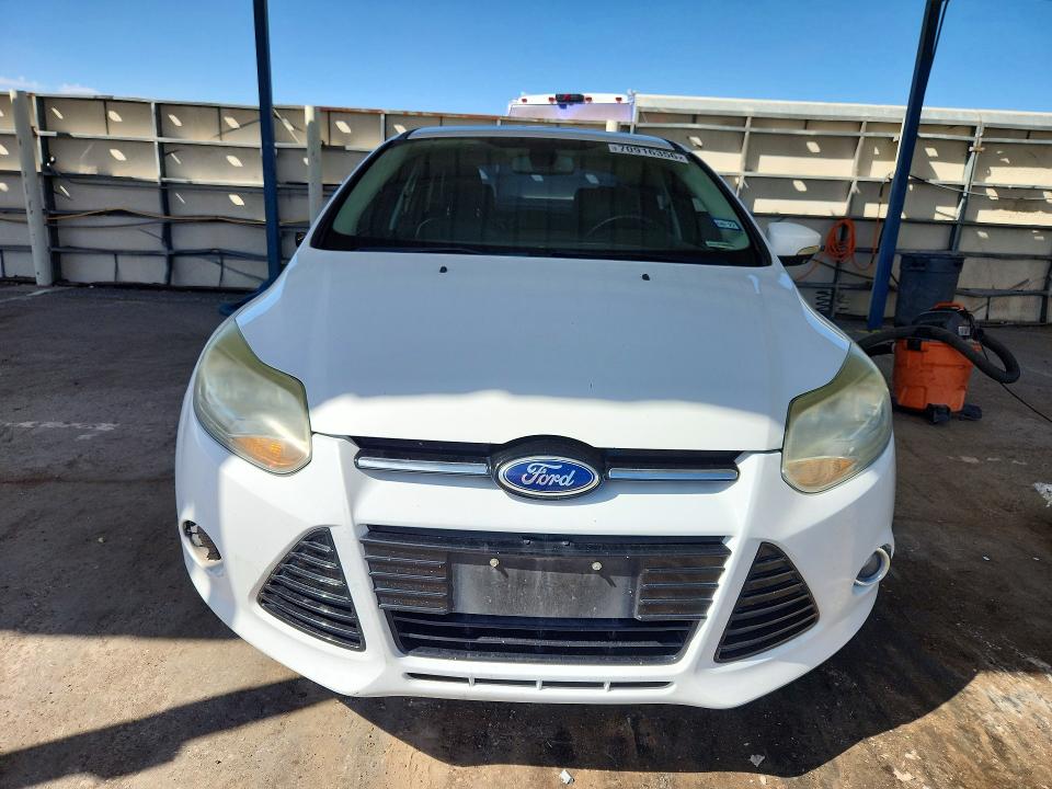 Photo 5 from auction – 2012 FORD FOCUS with VIN 1FAHP3H22CL371577