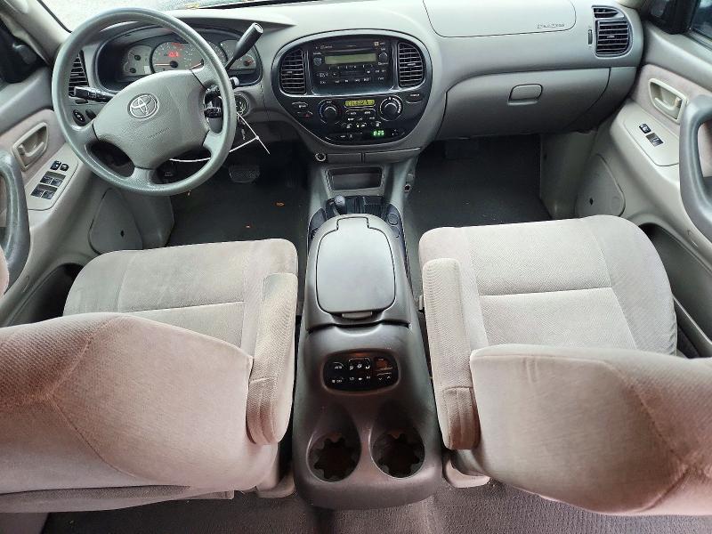 Photo 8 from auction – 2003 TOYOTA SEQUOIA with VIN 5TDBT44AX3S154131
