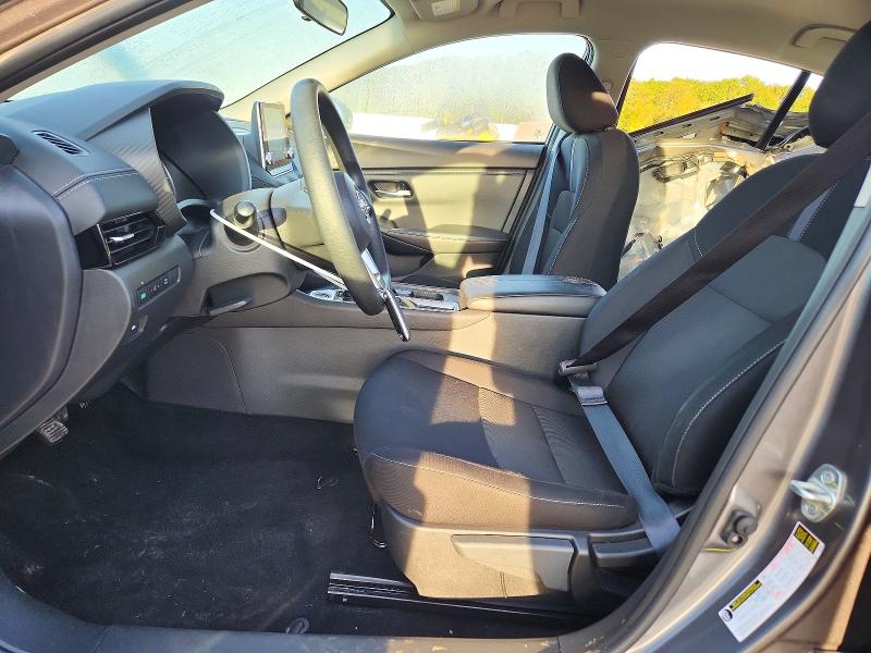 Снимка 7 от търг – 2025 NISSAN SENTRA с VIN 3N1AB8CV9SY381914