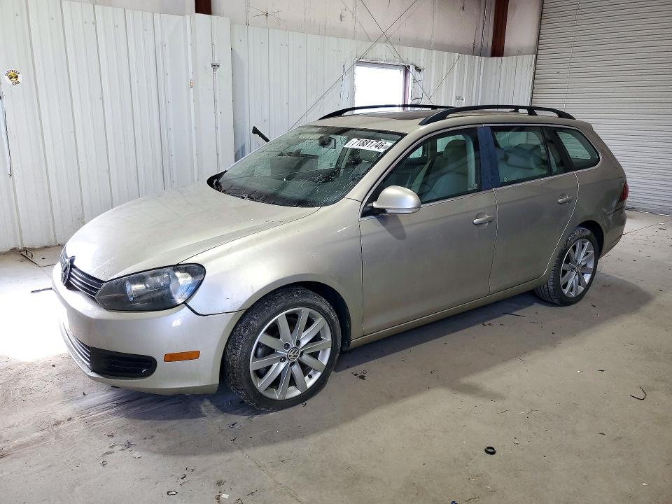 Снимка 1 от търг – 2014 VOLKSWAGEN JETTA с VIN 3VWPL7AJ8EM619811