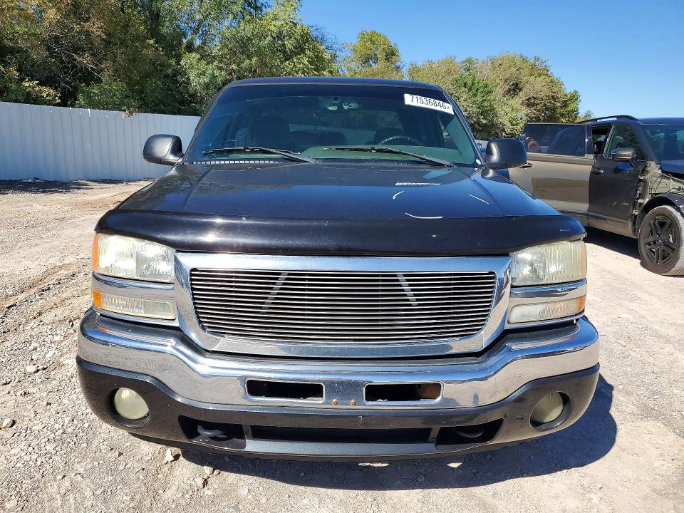 Снимка 5 от търг – 2005 GMC NEW SIERRA с VIN 2GTEC13T051163803