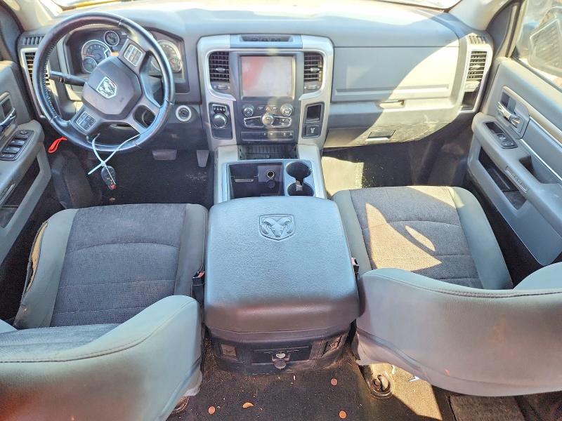 Снимка 8 от търг – 2015 RAM 1500 с VIN 1C6RR6LM1FS735282