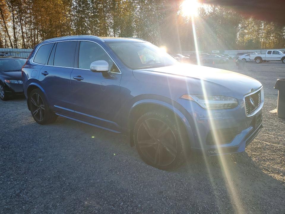 Foto 4 de la subasta – 2017 VOLVO XC90 con VIN YV4A22PM6H1167341