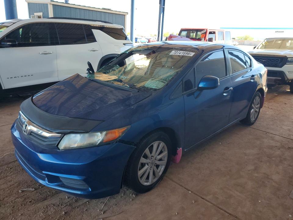 HONDA CIVIC 2012 с VIN 2HGFB2F91CH502720 - Снимка от търг