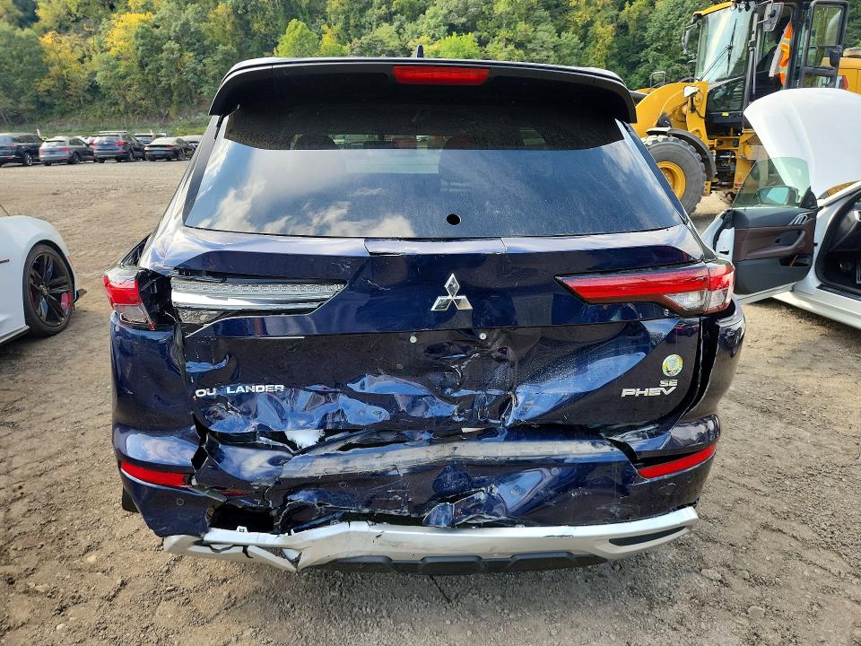 Снимка 6 от търг – 2024 MITSUBISHI OUTLANDER с VIN JA4T5VA90RZ016243