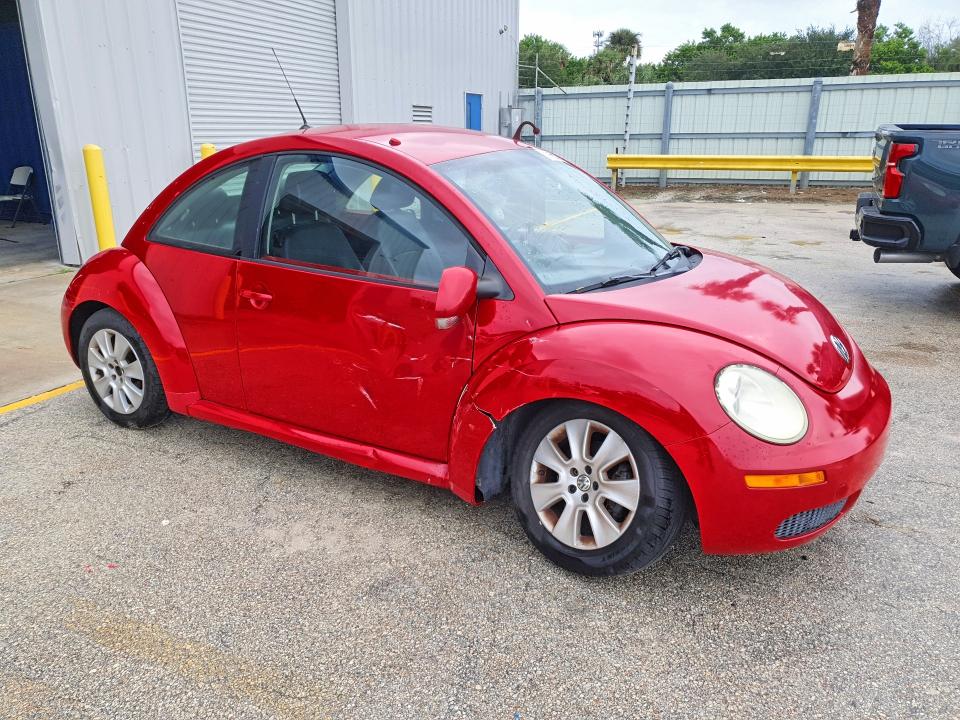 Photo 4 from auction – 2008 VOLKSWAGEN NEW BEETLE with VIN 3VWPG31C78M514552