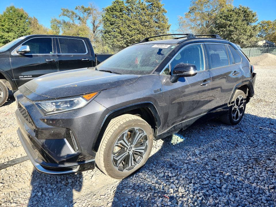 TOYOTA RAV4 PRIME 2021 с VIN JTMFB3FV2MD053046 - Снимка от търг