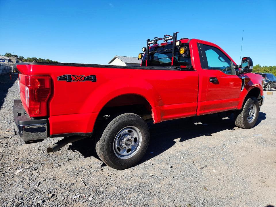 Photo 3 from auction – 2020 FORD F350 with VIN 1FTRF3B62LEE79487