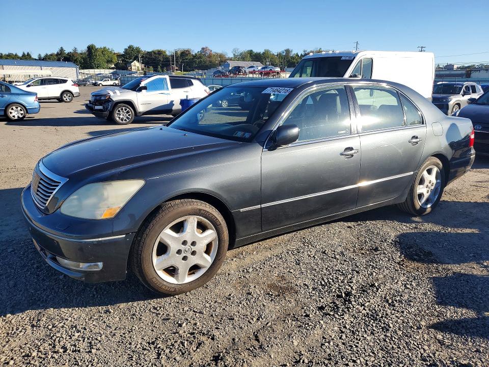 LEXUS LS 2004 with VIN JTHBN36F940167727 - Photo from auction